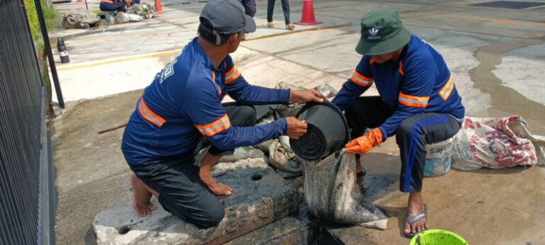 รับจ้างลอกท่อนิคมเอเชีย