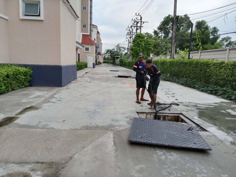 บริการลอกท่อ (9)